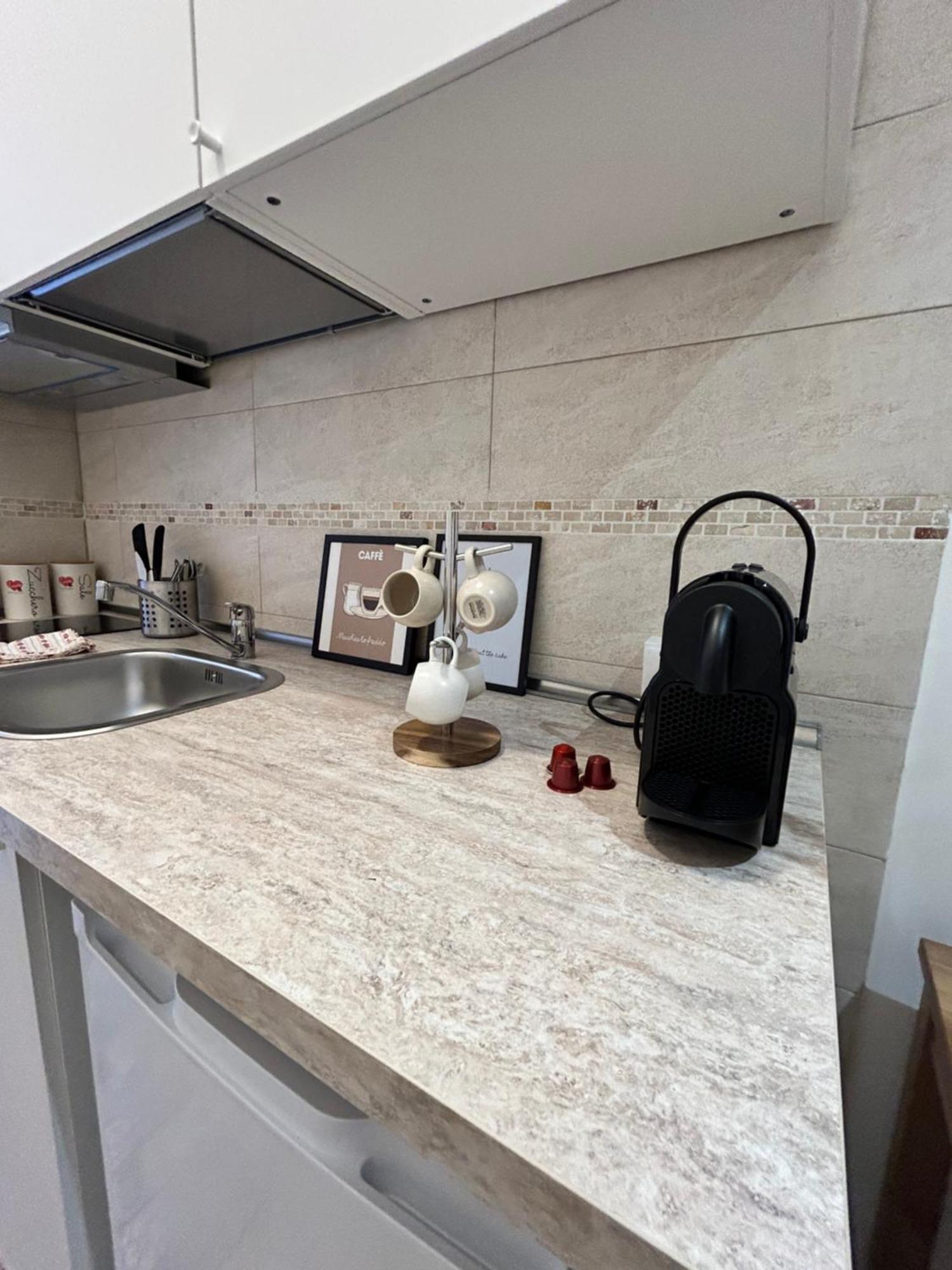 Apartmán Casa Domus Mea - Garden Addicted Řím Exteriér fotografie